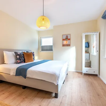 Apartament Utes Huus *