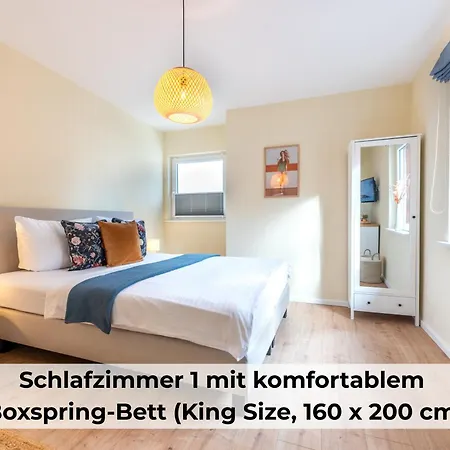Utes Huus *